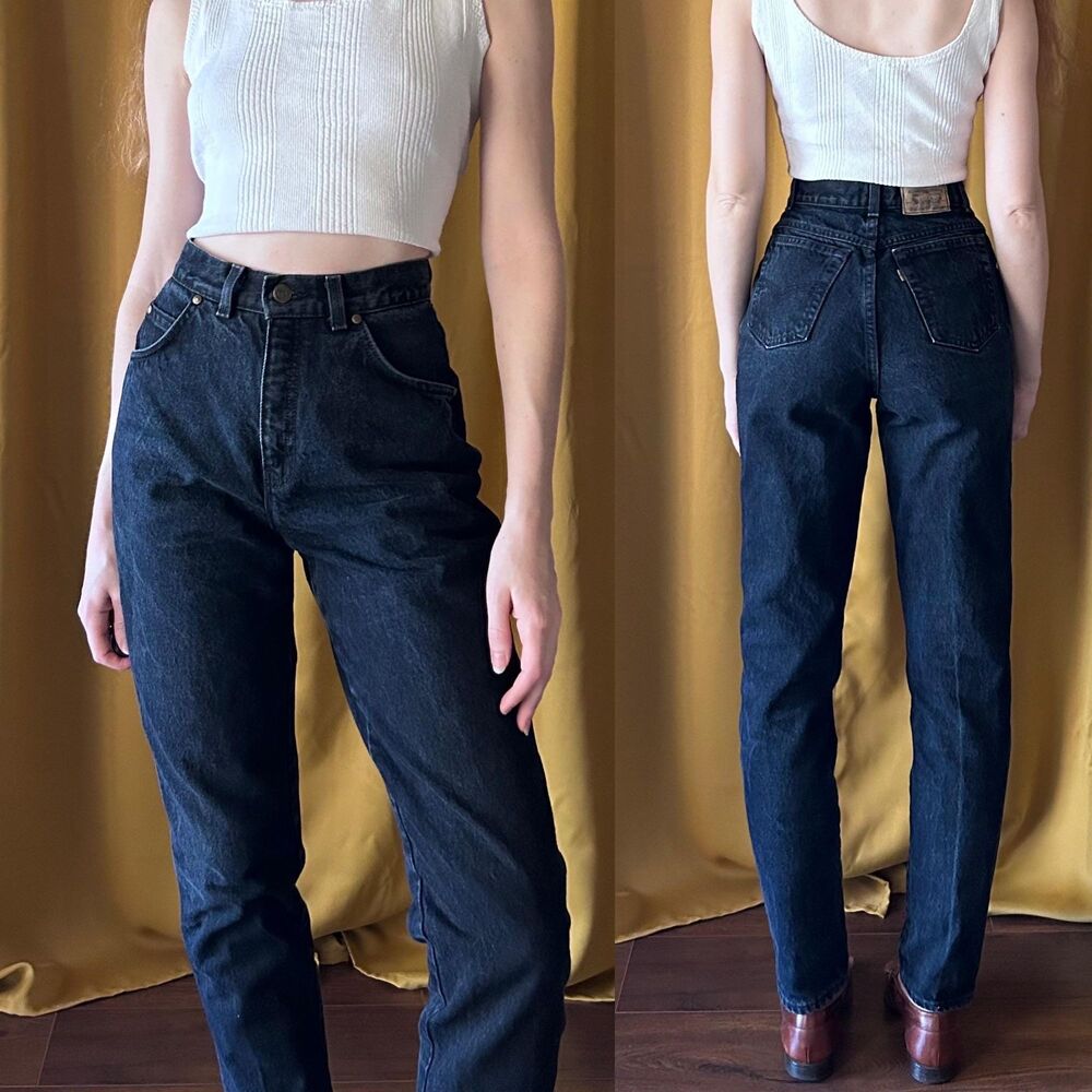 Vintage 1990s Levis 912 High Waisted Black Mom Jeans, 24"